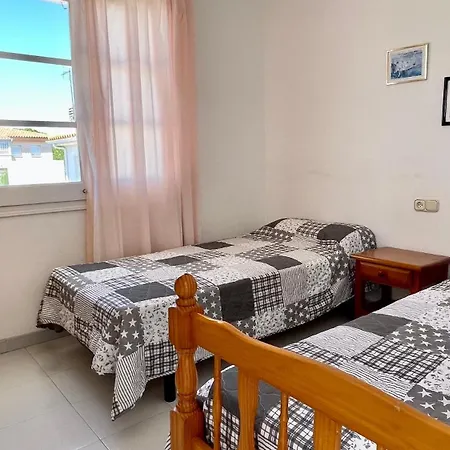 Holiday home La Vinya I - Casas Adosadas L'Escala
