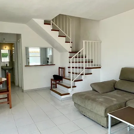 Holiday home La Vinya I - Casas Adosadas